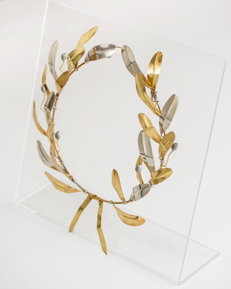 Olive Wreath Bronze