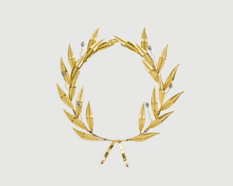 Olive Wreath Bronze Medium