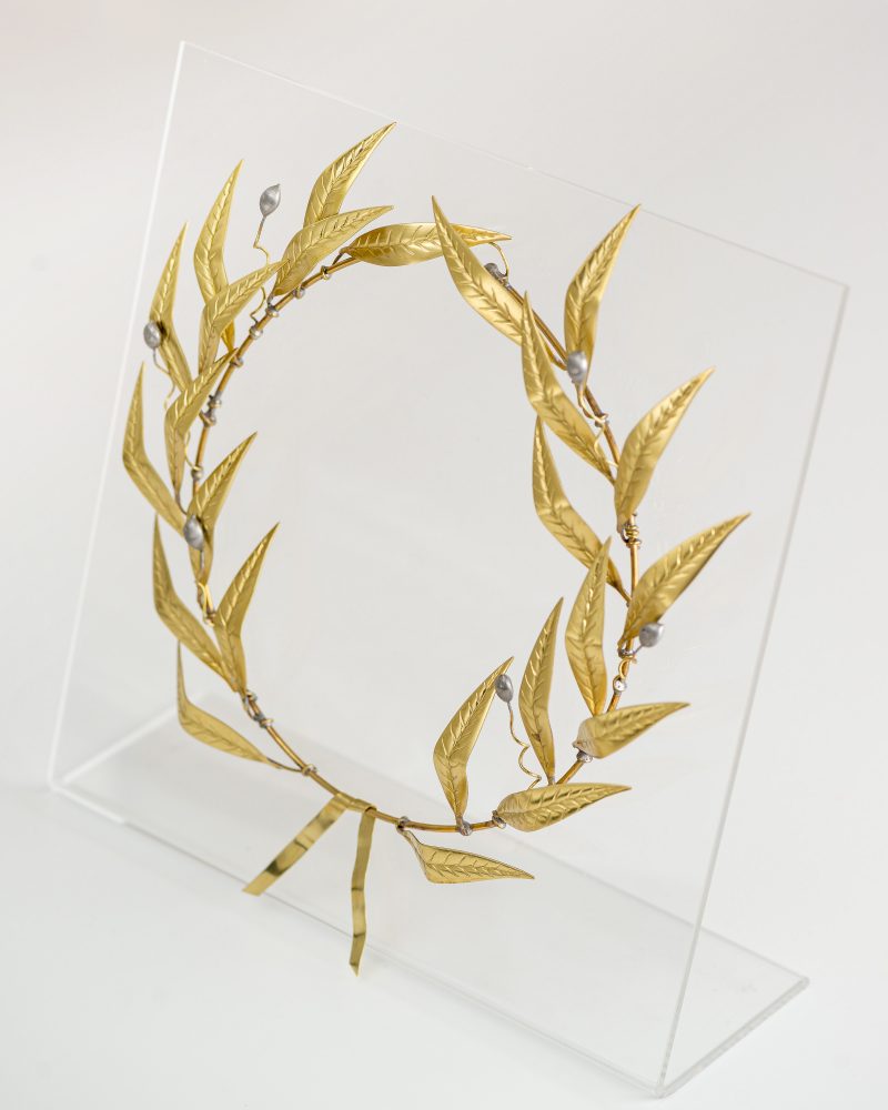 Olive Wreath Bronze Medium