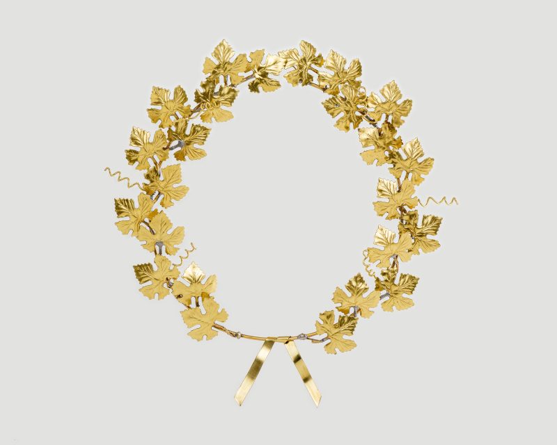 Vine Leaf Wreath Bronze Medium